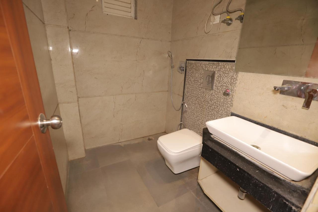Nh Skye Suites ニューデリー エクステリア 写真