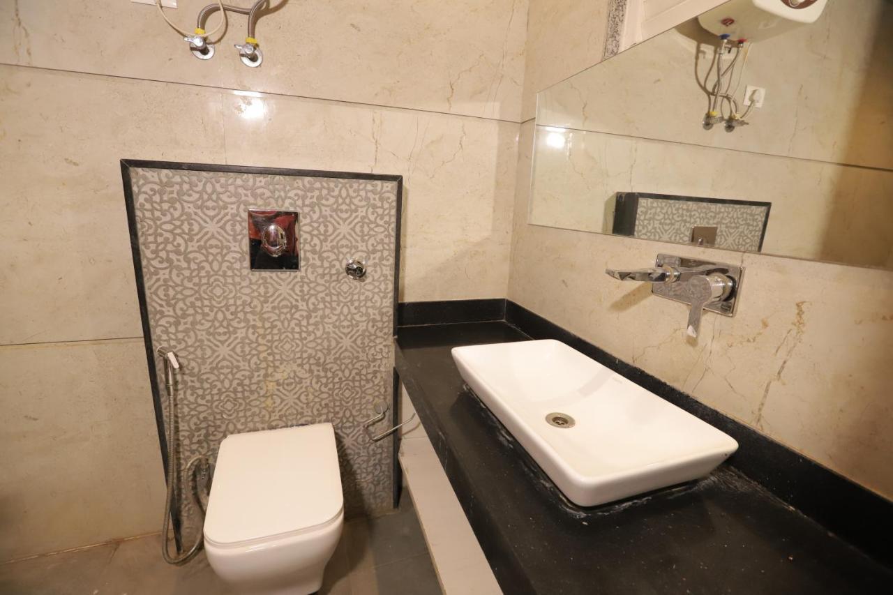 Nh Skye Suites ニューデリー エクステリア 写真