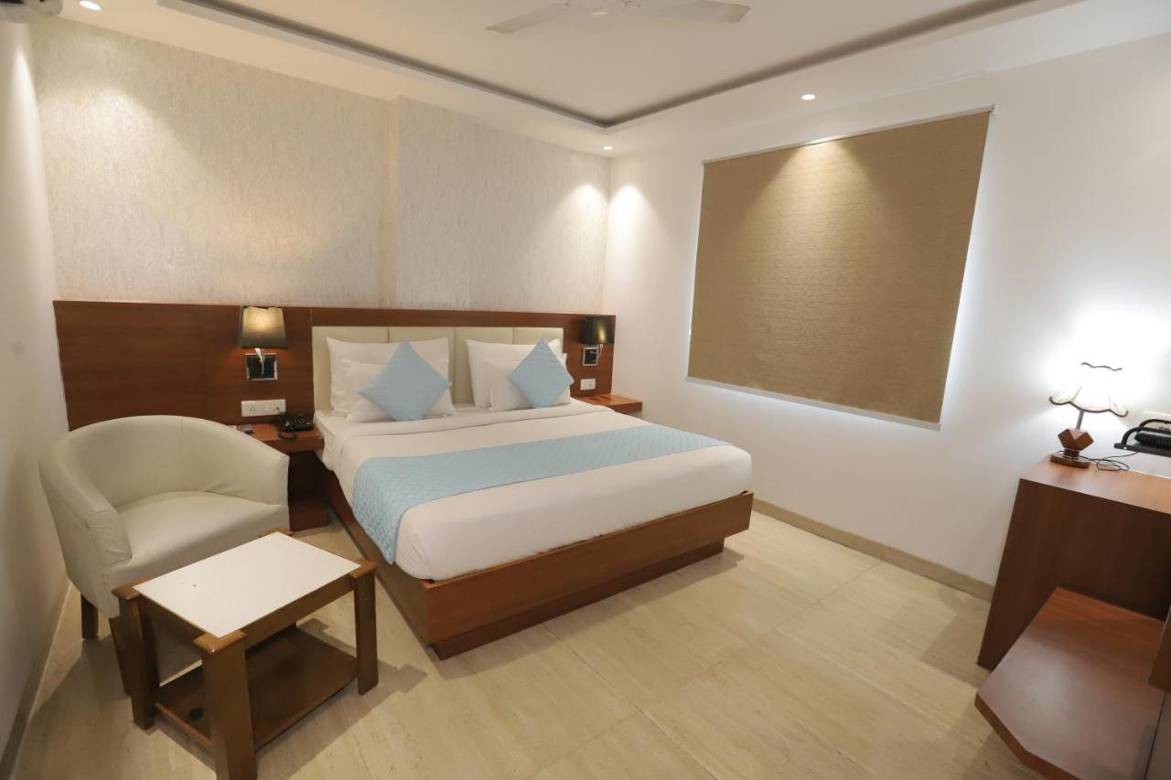Nh Skye Suites ニューデリー エクステリア 写真