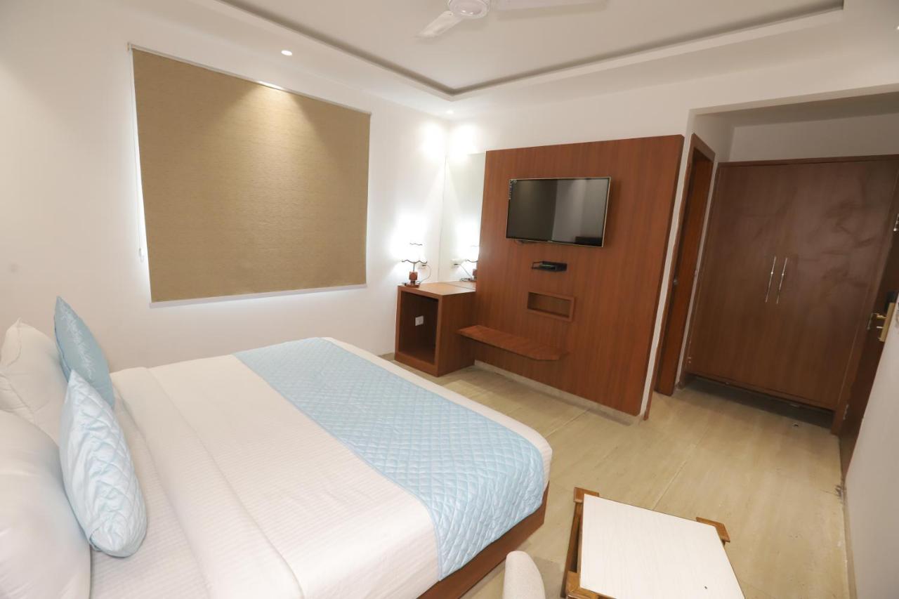 Nh Skye Suites ニューデリー エクステリア 写真
