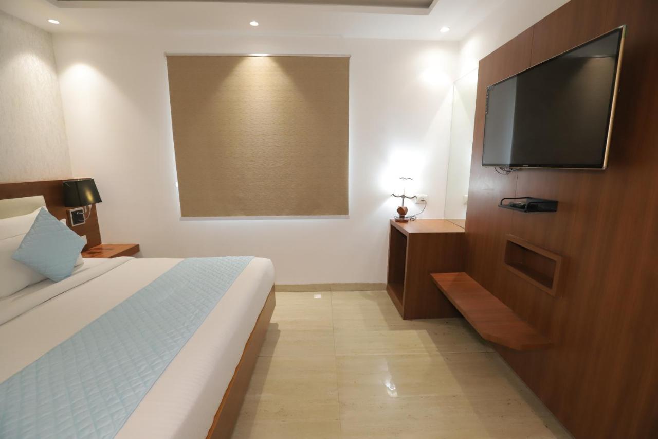 Nh Skye Suites ニューデリー エクステリア 写真