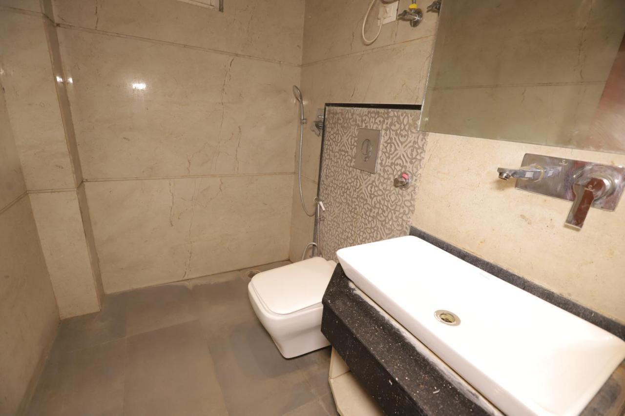Nh Skye Suites ニューデリー エクステリア 写真
