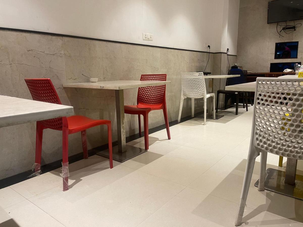 Nh Skye Suites ニューデリー エクステリア 写真